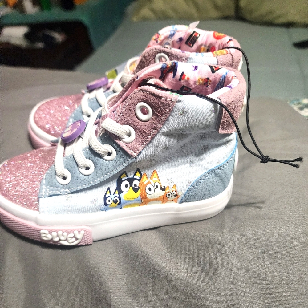 Bluey Toddler High-Top Sneakers - Pink and Blue sz8